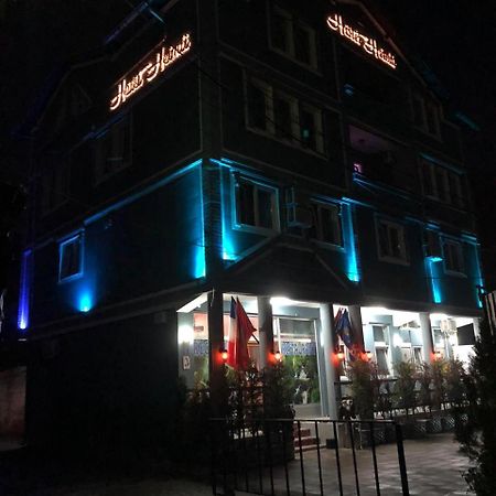Hotel Heimli Pristina Eksteriør bilde